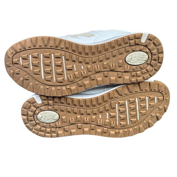 New Balance 574 v2 Greens Golf Shoes Womens 7 D White Sneakers Athletic Comfort - Picture 9 of 12